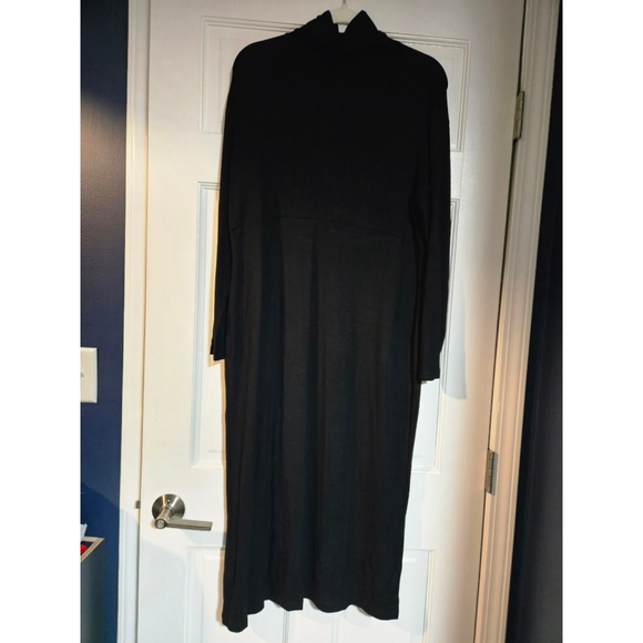 Women with Control Dresses & Skirts - Women With Control Black Long Sleeve Dress. Large Petite